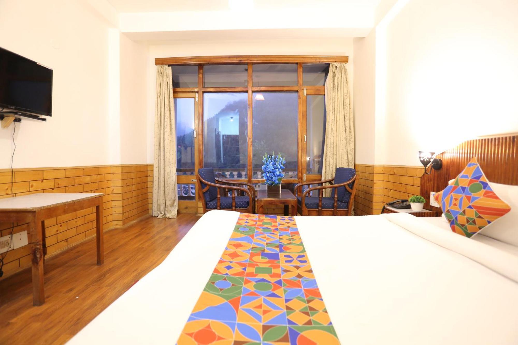 Hotel Surbhi Vashist ภายนอก รูปภาพ