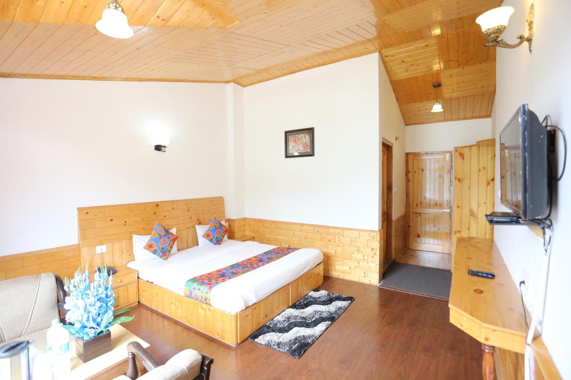 Hotel Surbhi Vashist ภายนอก รูปภาพ