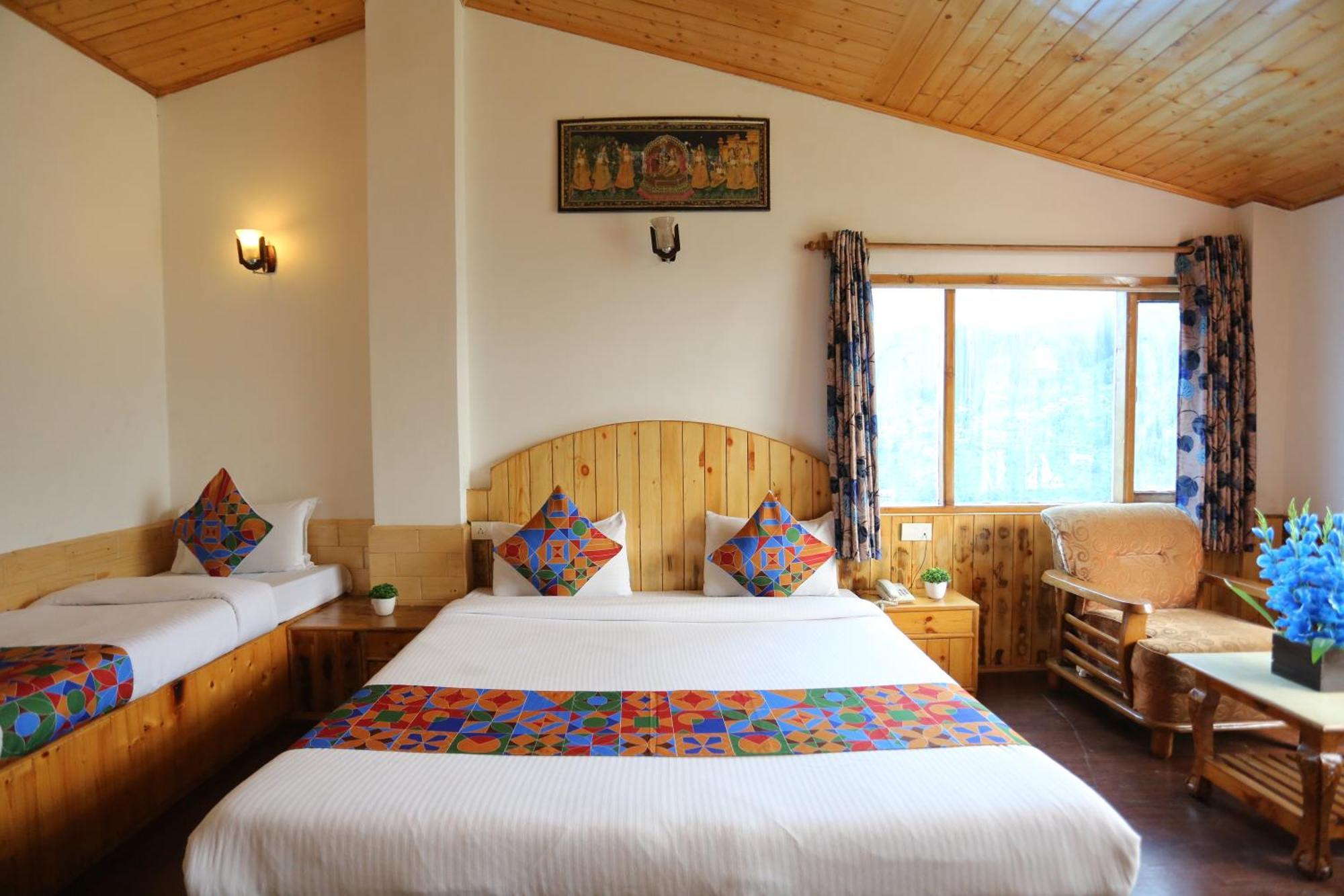Hotel Surbhi Vashist ภายนอก รูปภาพ